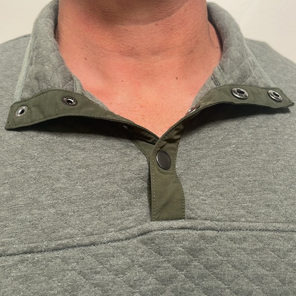 Sonoma long sleeve quarter snap worn 2-3 times - Picture 2 of 6